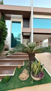 Casa de Condomínio com 4 Quartos à venda, 450m² no Centro, Montes Claros