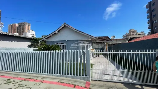 Casa com 2 Quartos à venda, 70m² no Itacolomi, Balneário Piçarras