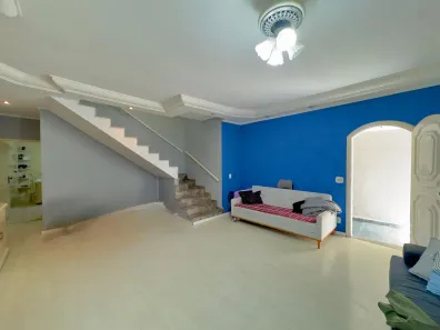 Casa com 4 Quartos para alugar, 171m² no Jardim Guarulhos, Guarulhos