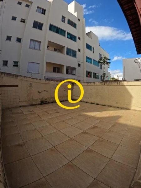 Casa com 3 quartos — Castelo, Belo Horizonte