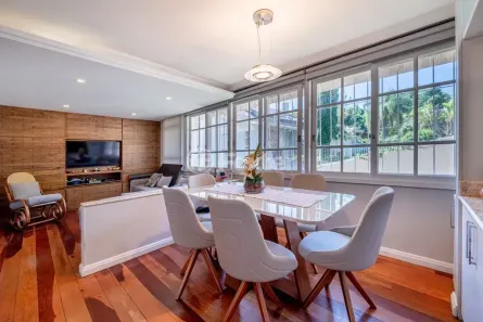 Casa de Condomínio com 3 Quartos à venda, 323m² no Jardim Isabel, Porto Alegre