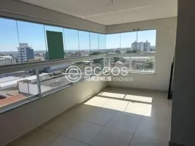 Apartamento com 3 Quartos à venda, 115m² no Martins, Uberlândia