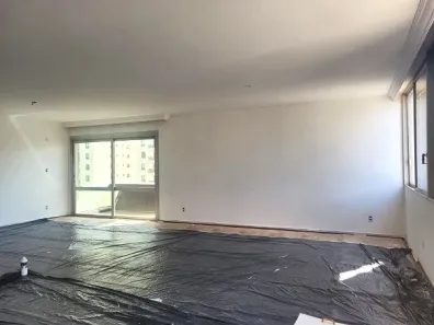 Apartamento com 3 Quartos para alugar, 210m² no Santa Cecília, São Paulo
