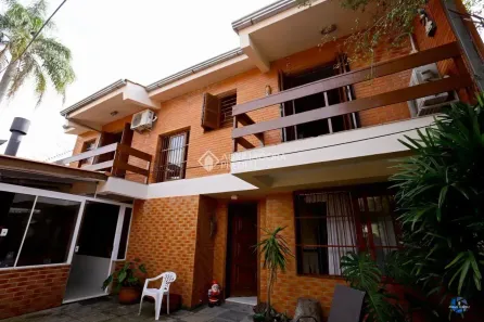 Casa com 5 Quartos à venda, 360m² no Partenon, Porto Alegre