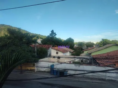 Casa com 3 Quartos à venda, 300m² no Piratininga, Niterói
