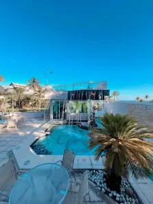 Casa com 5 Quartos à venda, 682m² no Camboinhas, Niterói