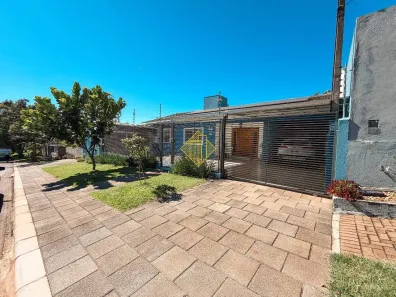 Casa com 2 Quartos à venda, 164m² no Centro, Cascavel