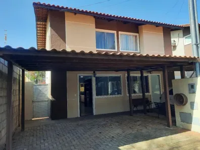 Sobrado com 3 Quartos à venda, 120m² no Residencial Center Ville, Goiânia