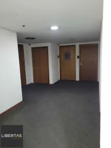 Sala Comercial com 3 Quartos à venda, 762m² no Floresta, Porto Alegre
