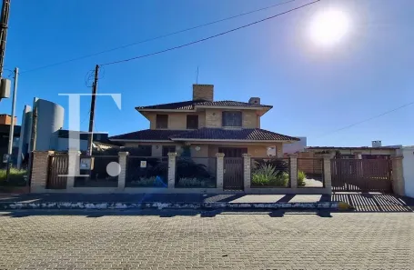 Sobrado com 6 Quartos à venda, 356m² no Atlântida, Xangri-Lá