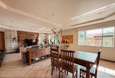 Casa com 5 Quartos à venda, 267m² no Maravista, Niterói