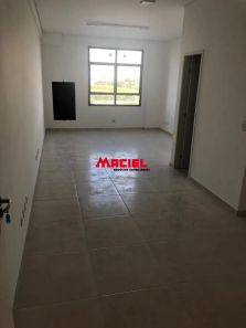 Sala Comercial à venda, 36m² no Parque Residencial Aquarius, São José dos Campos