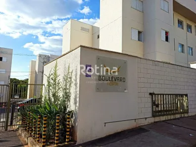 Apartamento com 2 Quartos para alugar, 50m² no Jardim Brasília, Uberlândia