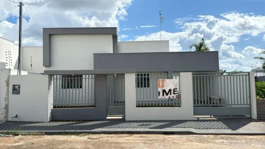 Casa com 3 Quartos à venda, 135m² no , Primavera do Leste