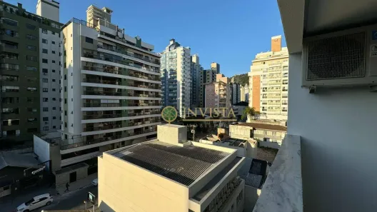 Apartamento com 3 Quartos à venda, 98m² no Centro, Florianópolis