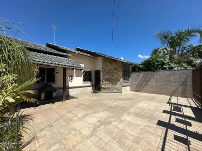 Casa com 3 Quartos à venda, 130m² no Madri, Palhoça