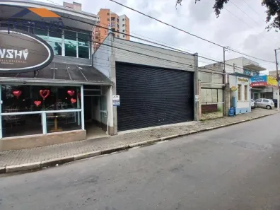 Prédio Comercial para alugar, 168m² no Centro, Bragança Paulista