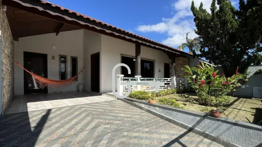 Casa com 3 Quartos à venda, 138m² no Bal Stella Maris, Peruíbe