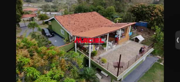 Fazenda/Sítio com 4 Quartos à venda, 100m² no Bom Retiro, São José dos Campos