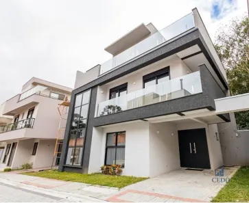 Casa com 3 Quartos à venda, 192m² no Santa Felicidade, Curitiba