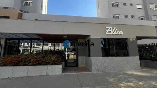 Apartamento com 3 Quartos para alugar, 88m² no Serrinha, Goiânia