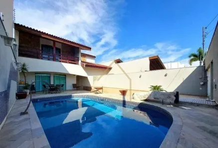 Casa com 3 Quartos para alugar, 350m² no Parque Residencial Nardini, Americana