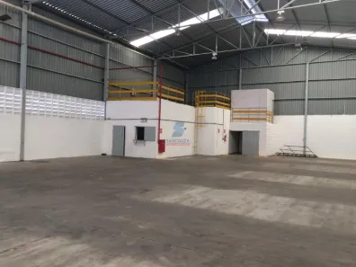 Galpão/Depósito/Armazém para alugar, 1750m² no Chácaras Boa Vista, Contagem