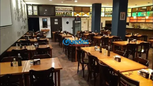 Imóvel Comercial à venda, 250m² no Vila Nova Conceição, São Paulo