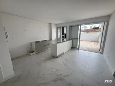Apartamento com 2 Quartos à venda, 110m² no Canto, Florianópolis