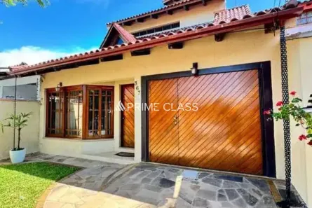 Casa com 3 Quartos à venda, 250m² no Mato Grande, Canoas