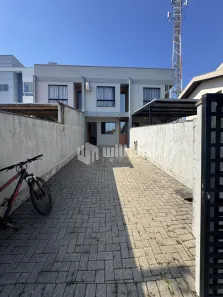Casa com 2 Quartos à venda, 66m² no Rio Branco, Brusque