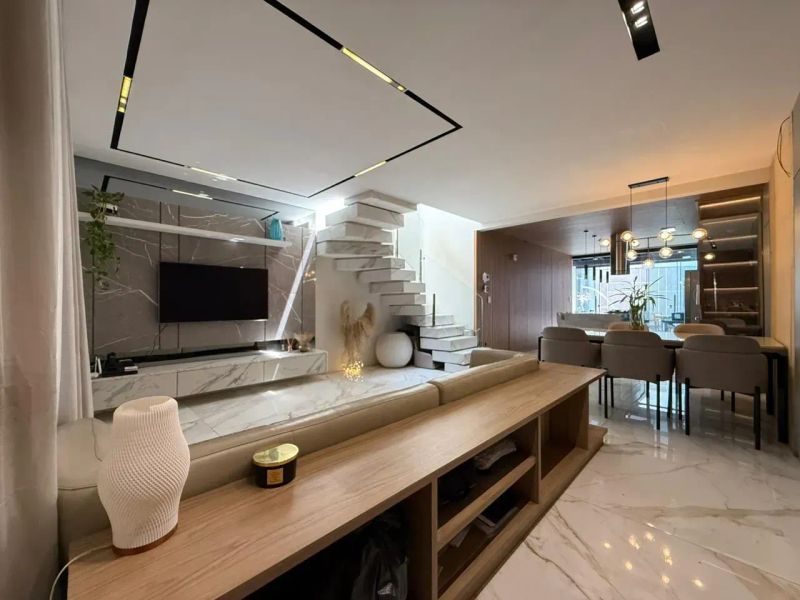 Casa com 3 quartos — Santa Amélia, Belo Horizonte