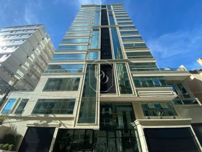 Apartamento com 4 Quartos à venda, 240m² no Meia Praia, Itapema