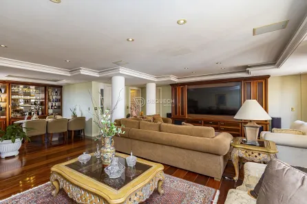 Apartamento com 4 Quartos à venda, 251m² no Água Verde, Curitiba