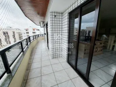 Apartamento com 3 Quartos para alugar, 130m² no Vila Nova, Cabo Frio