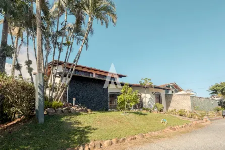 Casa de Condomínio com 4 Quartos à venda, 362m² no Saguaçu, Joinville
