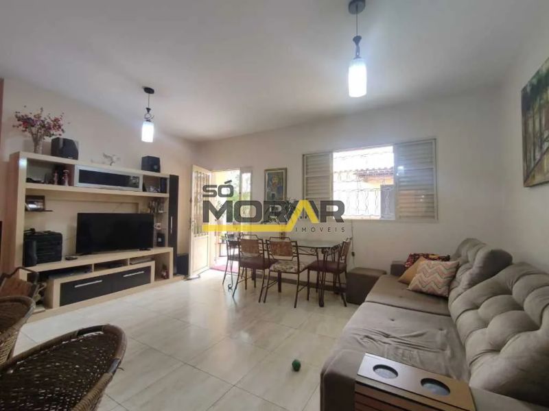 Casa com 4 quartos — Maria Virgínia, Belo Horizonte