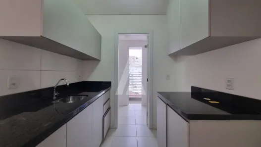 Apartamento com 2 Quartos para alugar, 86m² no Costa e Silva, Joinville