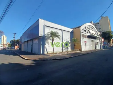 Ponto Comercial para alugar, 1700m² no Centro, Americana