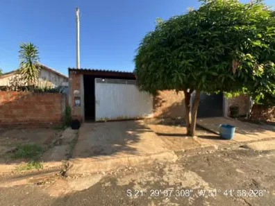 Casa com 2 Quartos à venda, 225m² no Nova Esperança, Ouro Verde