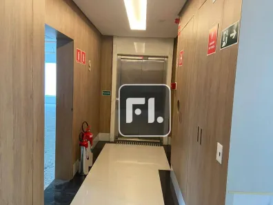 Sala Comercial para alugar, 200m² no Liberdade, São Paulo