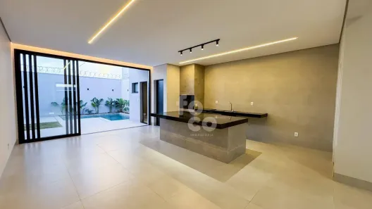 Casa com 3 Quartos à venda, 171m² no Grand Ville, Uberlândia