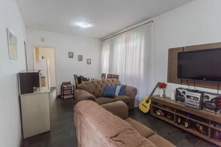 Casa com 2 Quartos à venda, 200m² no Esplanada, Belo Horizonte