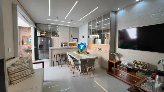 Casa de Condomínio com 5 Quartos à venda, 140m² no Jardim Sul, Uberlândia
