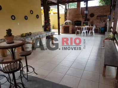 Casa com 6 Quartos à venda, 435m² no Pechincha, Rio de Janeiro