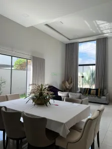 Casa de Condomínio com 4 Quartos à venda, 300m² no Jardim Tarobá, Cambé