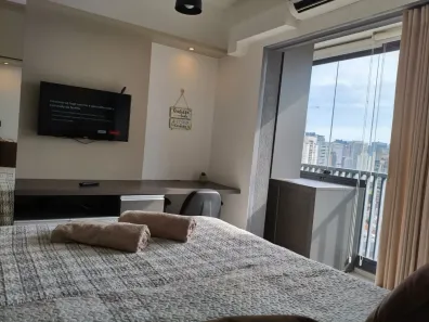 Apartamento com 1 Quarto para alugar, 22m² no Jardim das Acácias, São Paulo