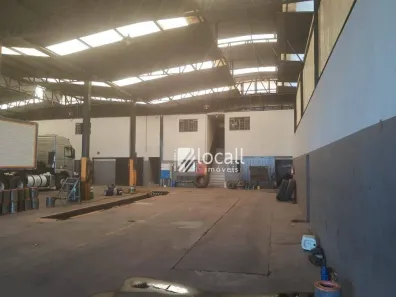 Galpão/Depósito/Armazém à venda, 2400m² no Estância Jóckei Club, São José do Rio Preto