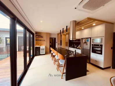 Casa com 3 Quartos à venda, 216m² no Galeão, Maringá