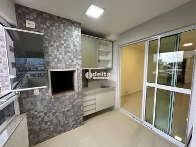 Apartamento com 3 Quartos para alugar, 95m² no Santa Mônica, Uberlândia